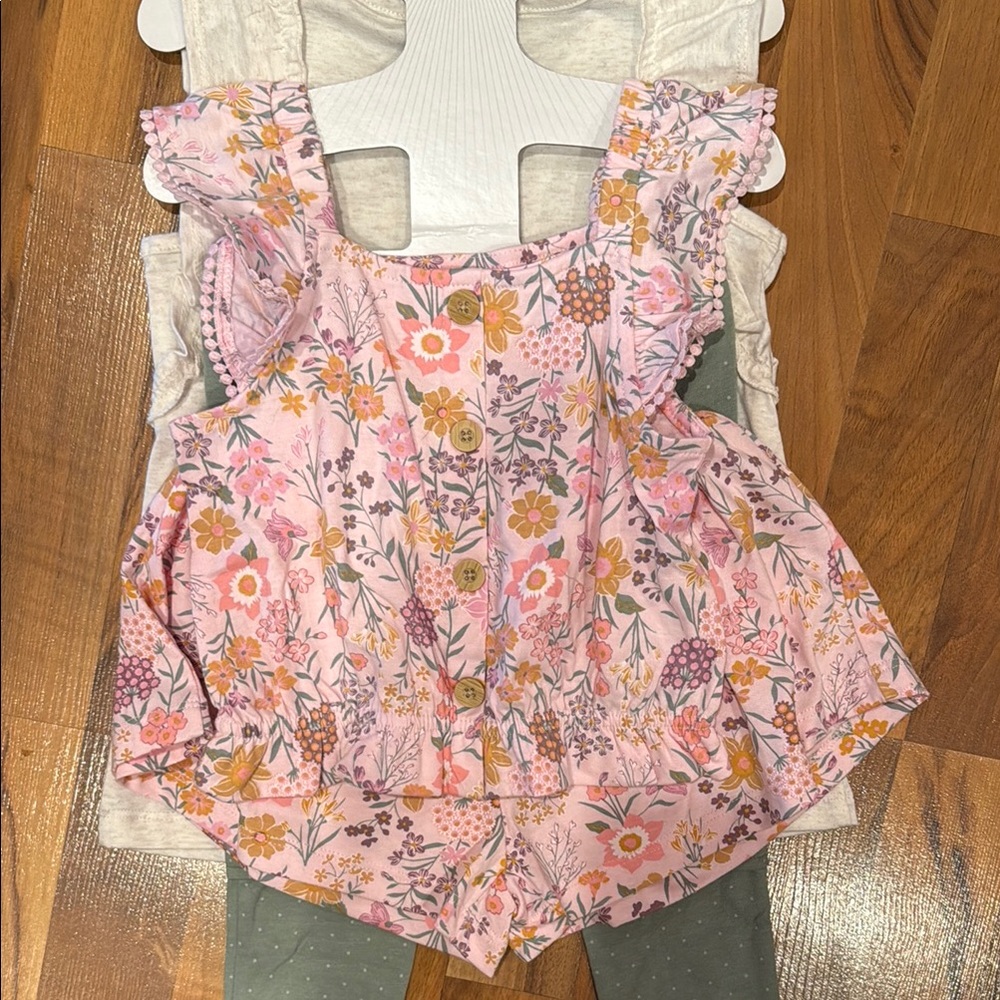 Kids headquarters 4 piece‎ set size 4T shorts and tank legging and tanktee NWT
